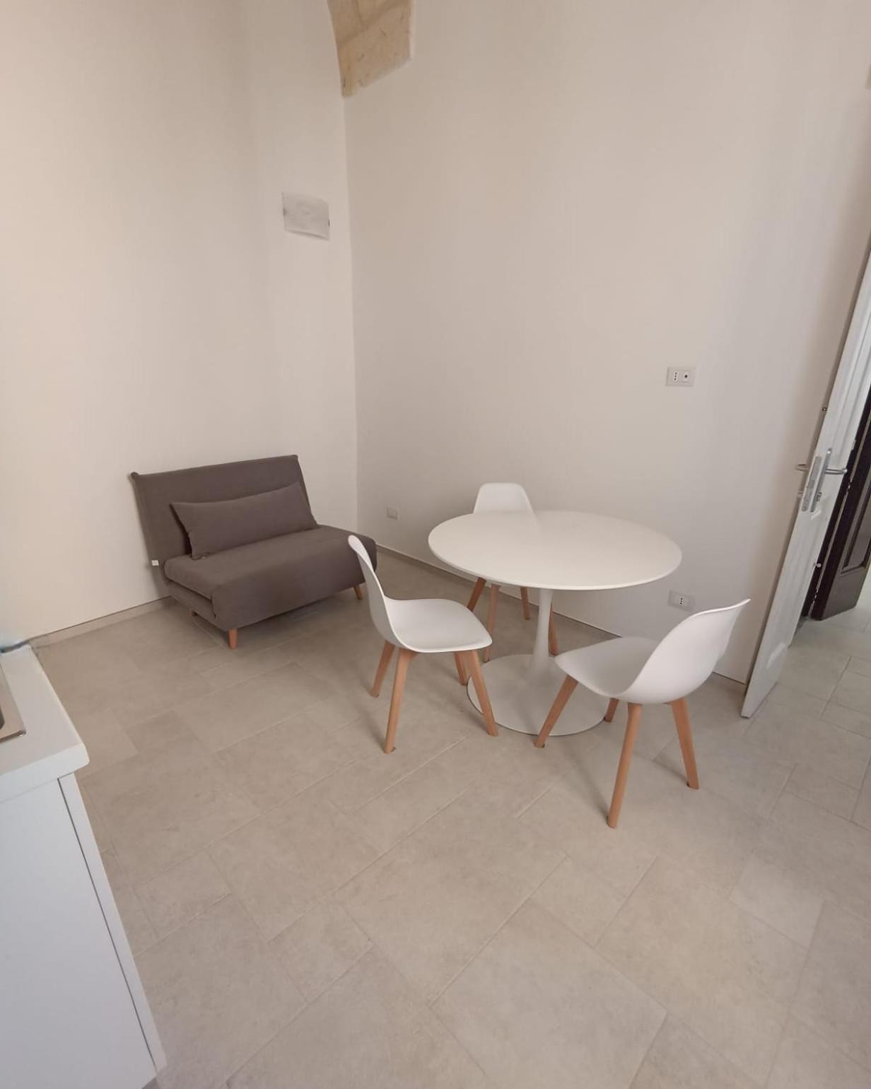 Casa Sole Apartment Lecce Bagian luar foto